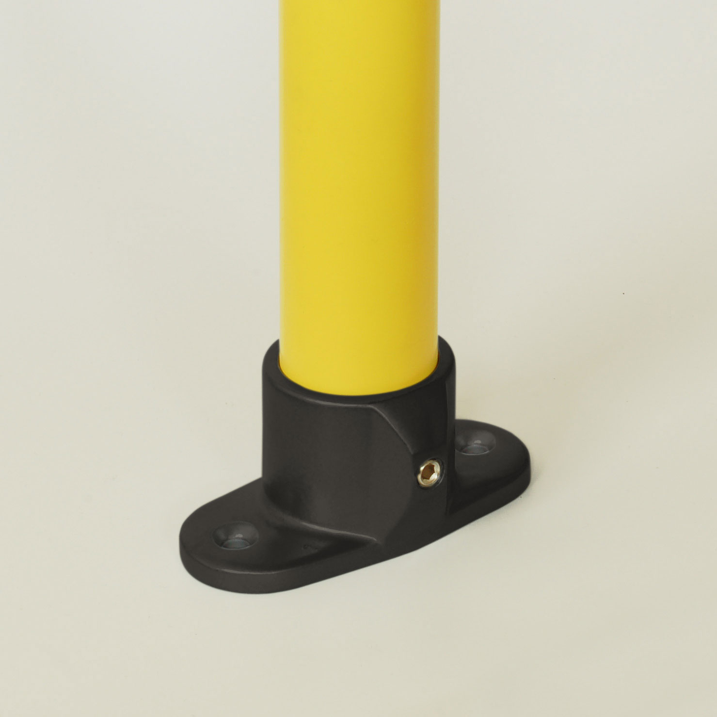 12a | Wall- Floor and Ceiling Bracket