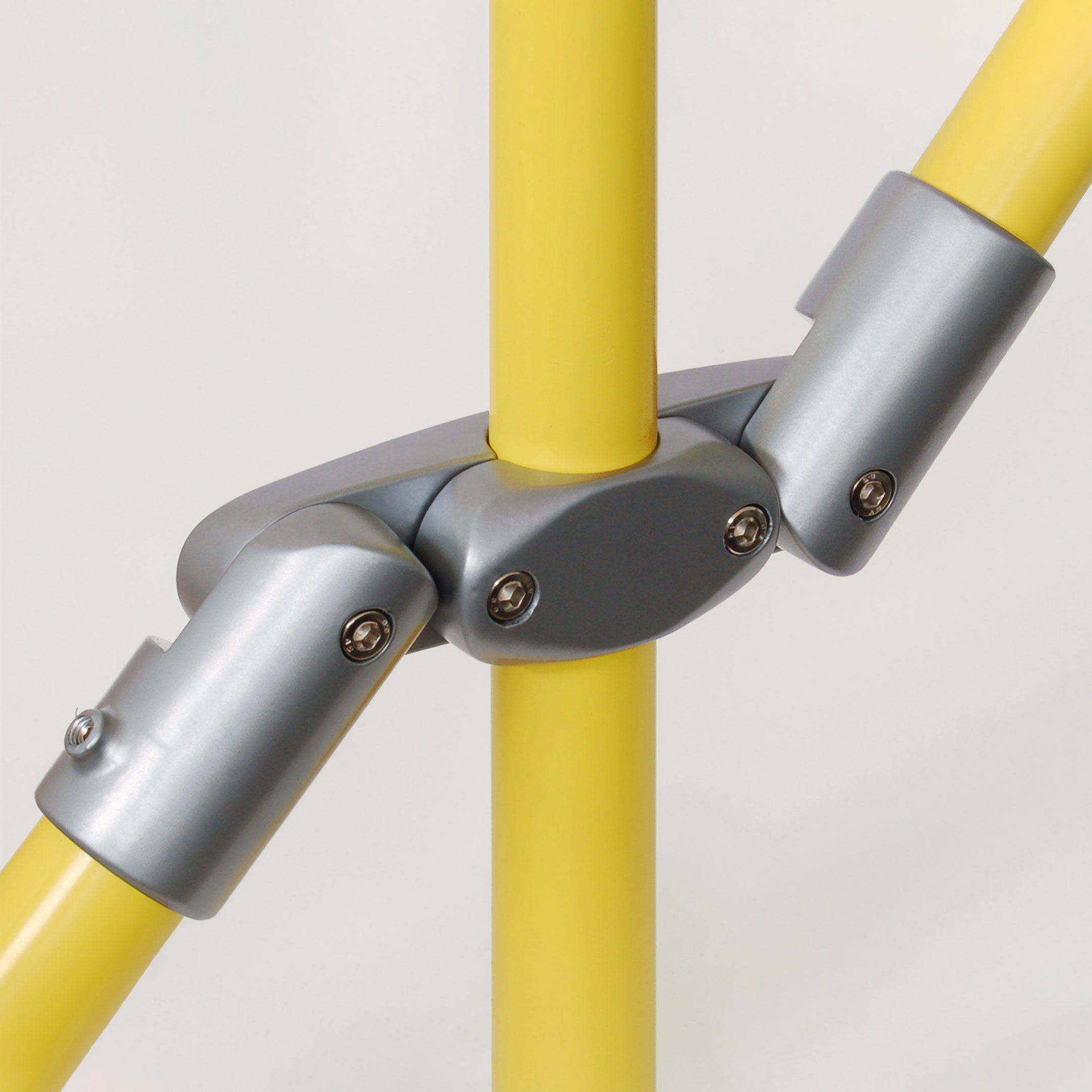 22 | Cross Hinge Part